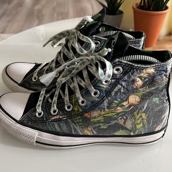 CONVERSE DC Comics Green Arrow Hi Top Sneakers - Picture 8 of 12